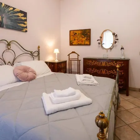 Con Patio+parking Apartament Taormina
