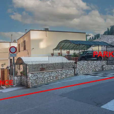 Lägenhet Con Patio+parking Taormina